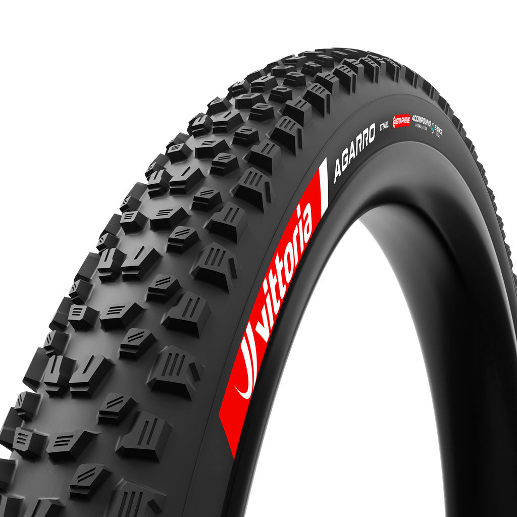 Vittoria Agarro Tire - 29 x 2.4 Tubeless Folding BLK 4C Trail TNT Graphene G2.0