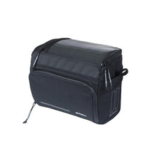 Basil Move Handlebar Handlebar Bag 7-8L Black