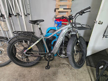 Aventon Aventure 2 - Large - Step Over Slate